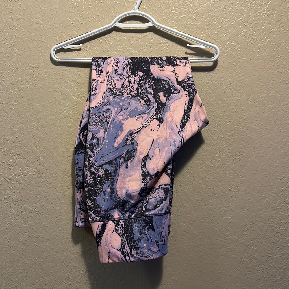 Livi marble leggings size 18/20